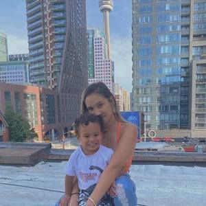 Meet your Posher, Daniela